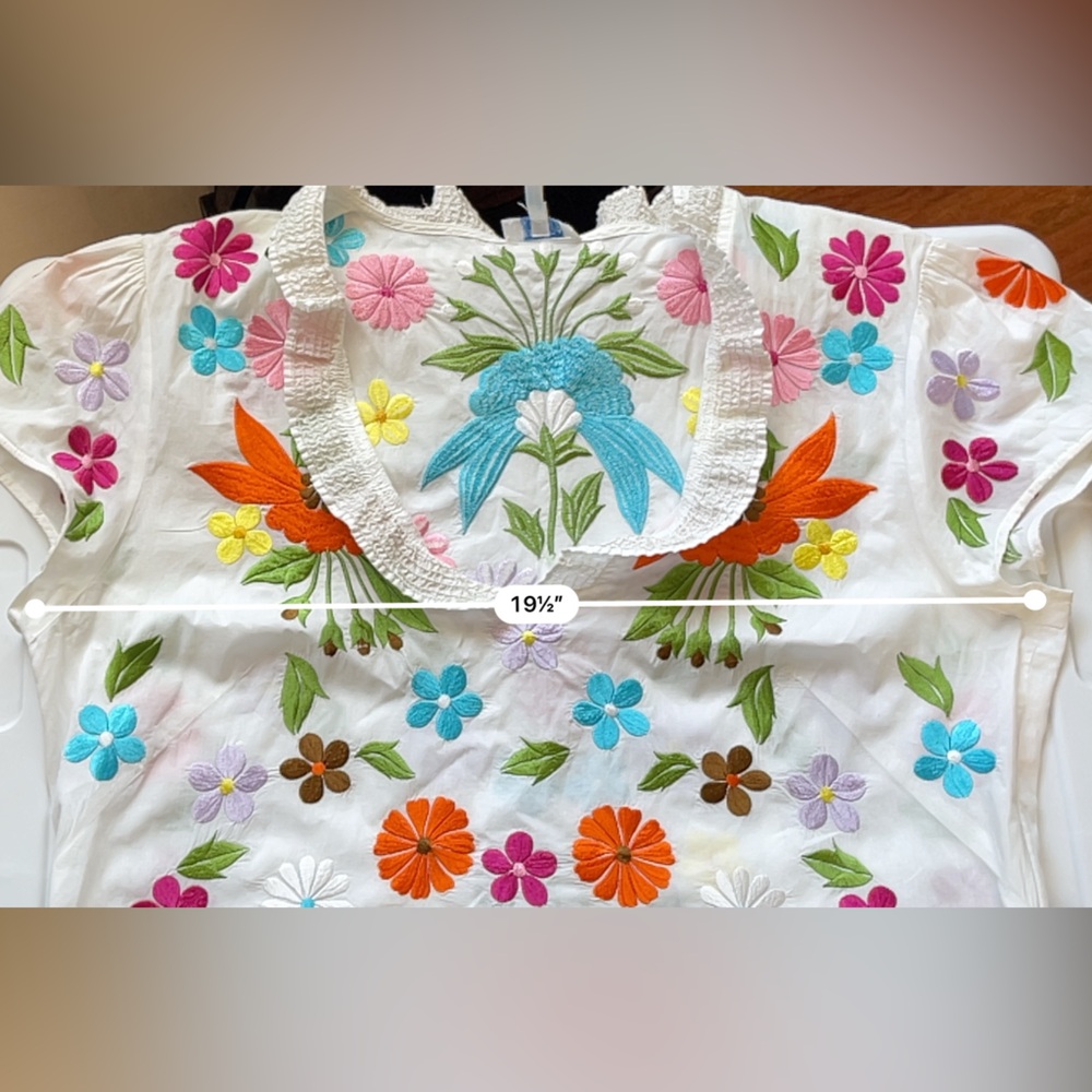 Vintage embroidered Escada Sport cotton blouse | Size L - Picture 7 of 10